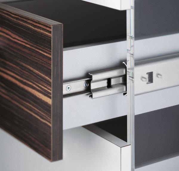 Ray bi Hafele 494.02.060 giảm chấn 300mm 30kg